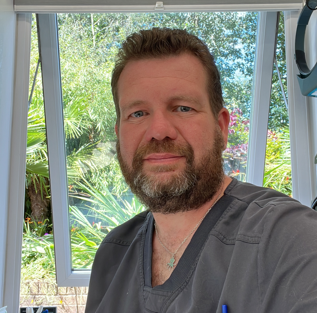 Dr Tim Wilson vet